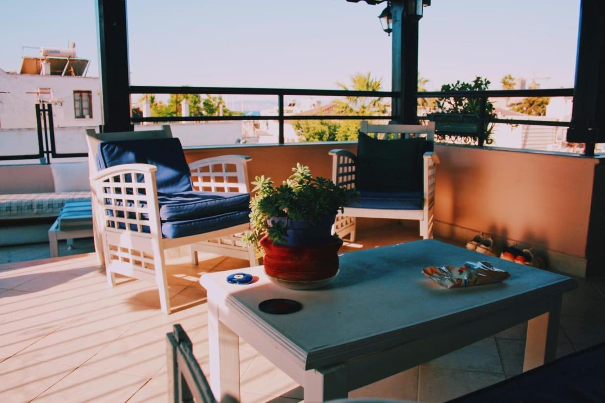 La Luna Hostel Bodrum ภายนอก รูปภาพ