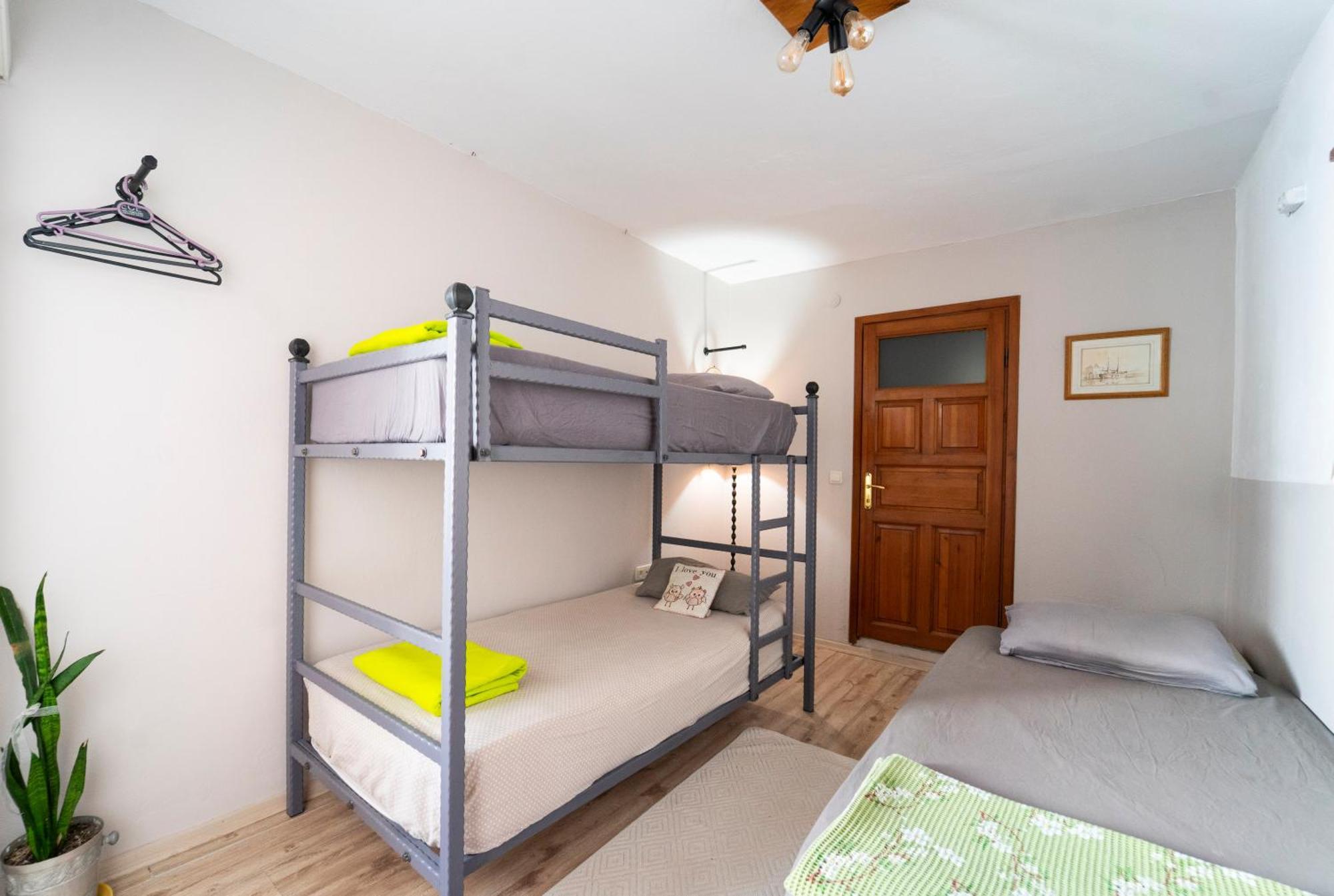 La Luna Hostel Bodrum ภายนอก รูปภาพ